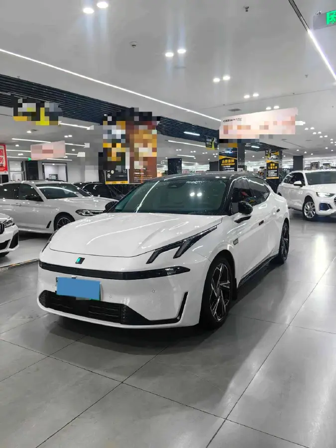 2024 LYNK&CO 07 EM-P 1.5T 163HP L4 3DHT PHEV 18.99KWH