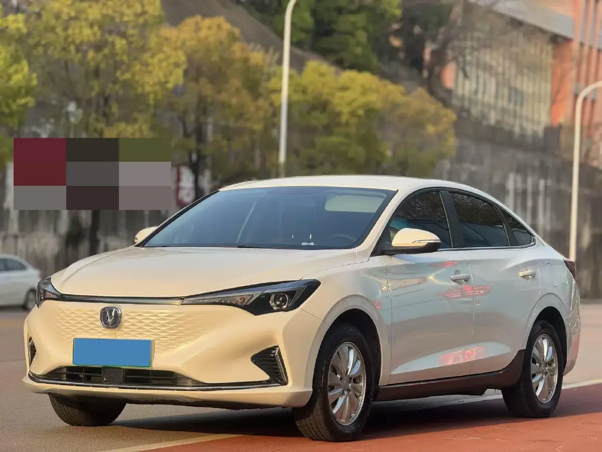 2022 ChangAn Eado BEV 47.78KWH