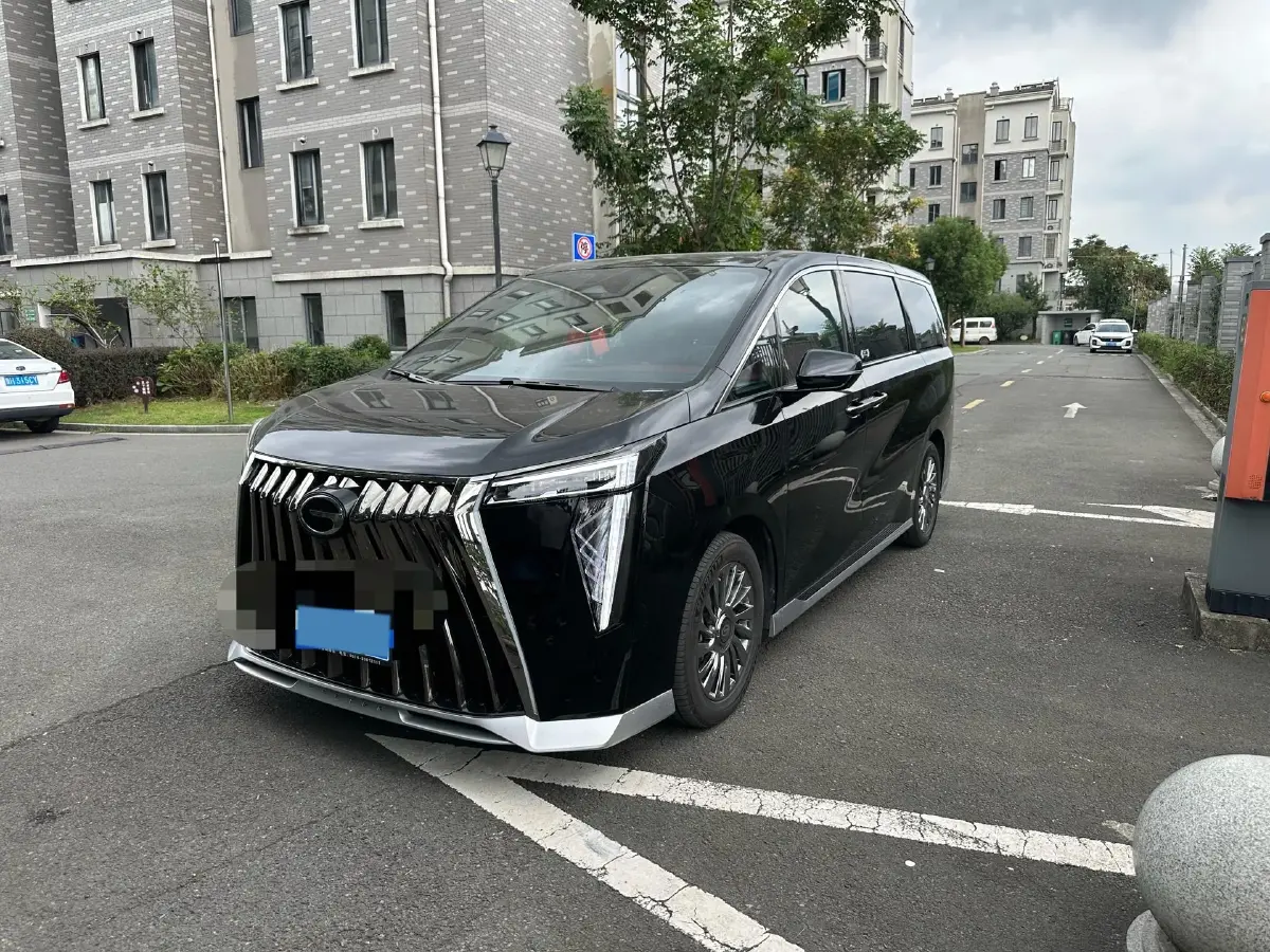 2023 GAC Trumpchi M8 2.0T 252HP L4 8AT