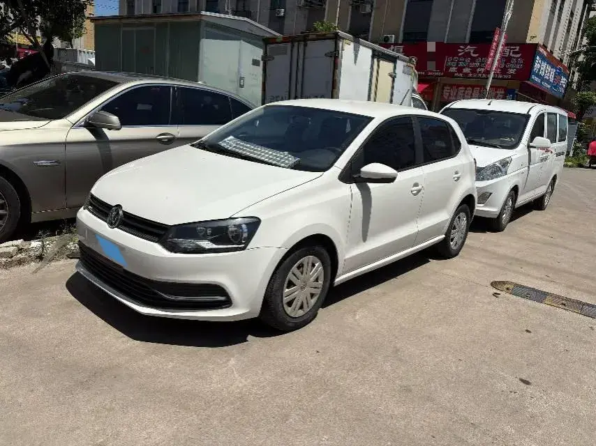 2018 Volkswagen Polo 1.5L 110HP L4 6AT