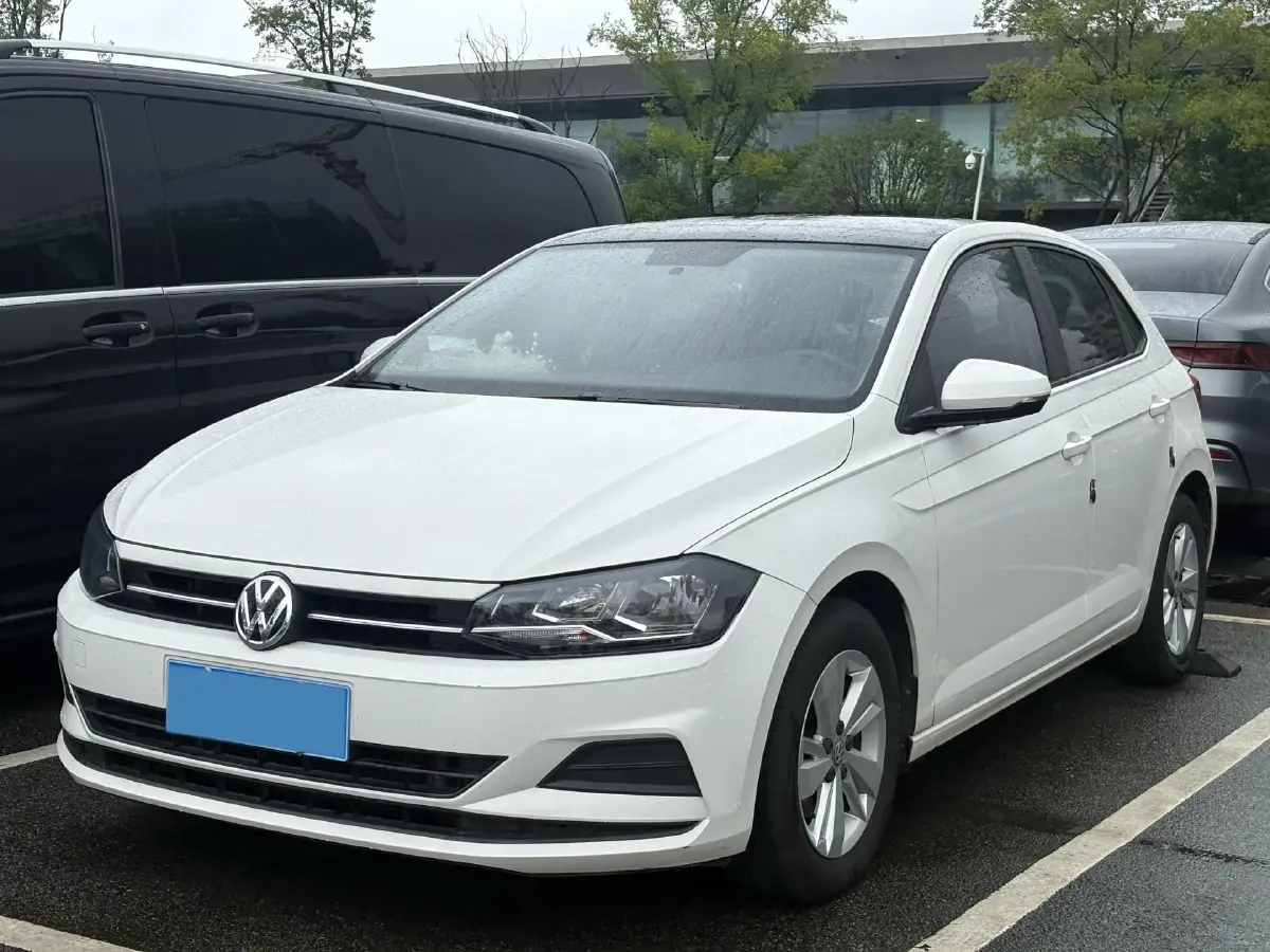 2019 Volkswagen Polo 1.5L 113HP L4 6AT