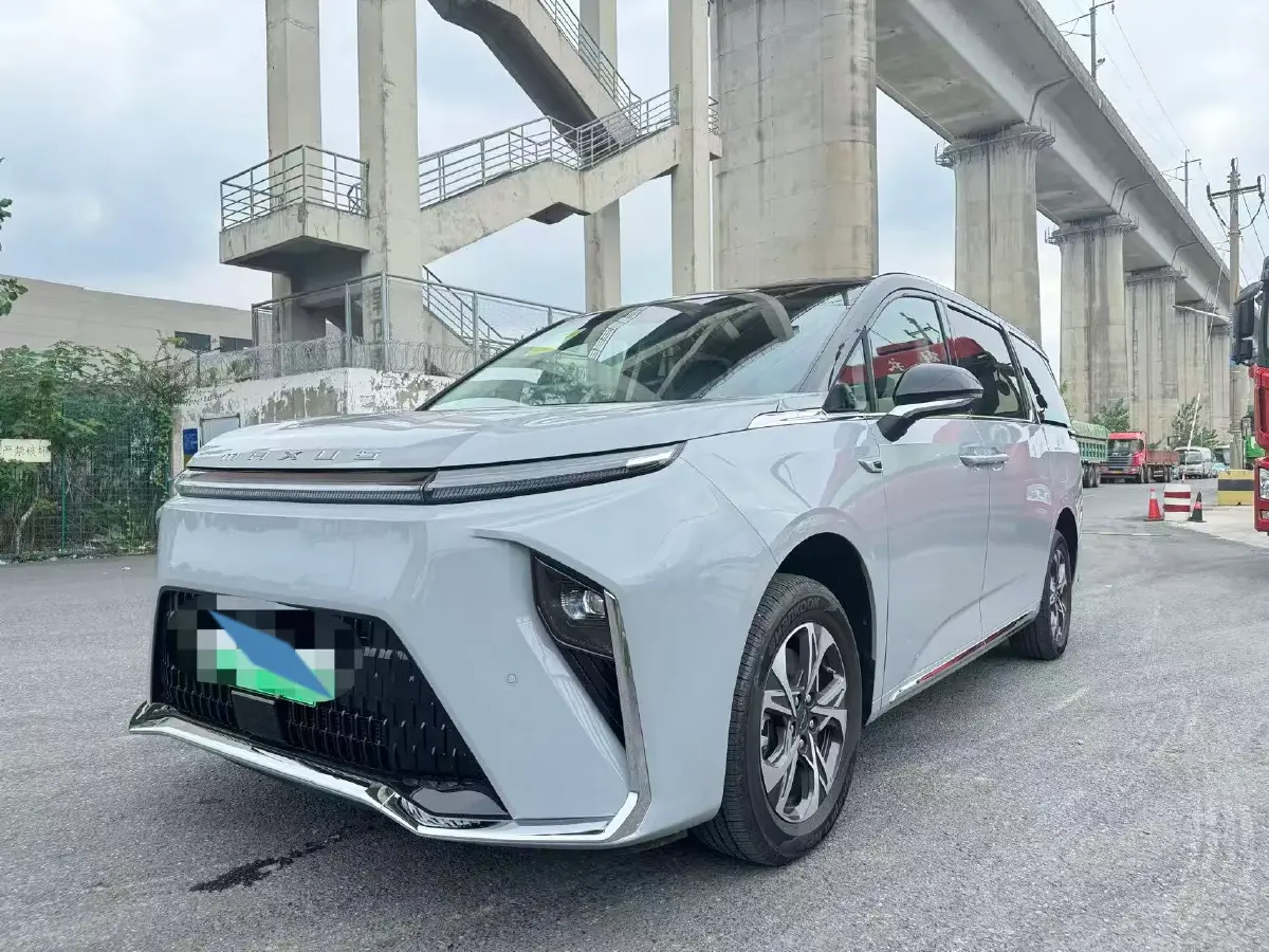 2024 MAXUS DaJia 9 1.5T 150HP L4 1DHT PHEV 39.7KWH