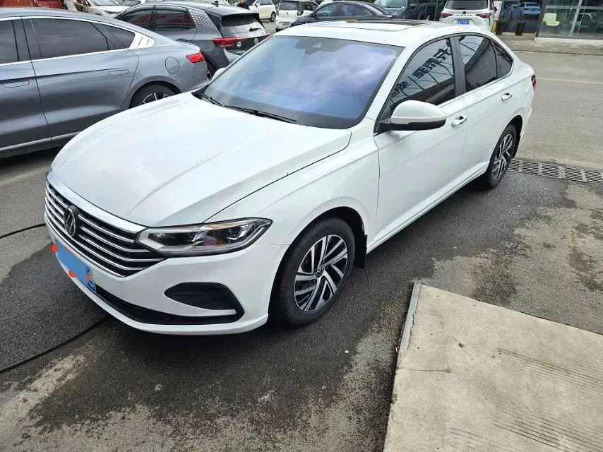 2024 Volkswagen Lavida 1.5L 110HP L4 6AT