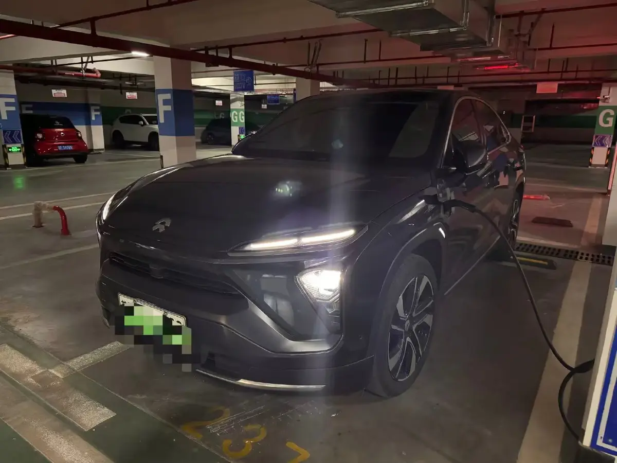 2022 NIO EC6 BEV 75KWH