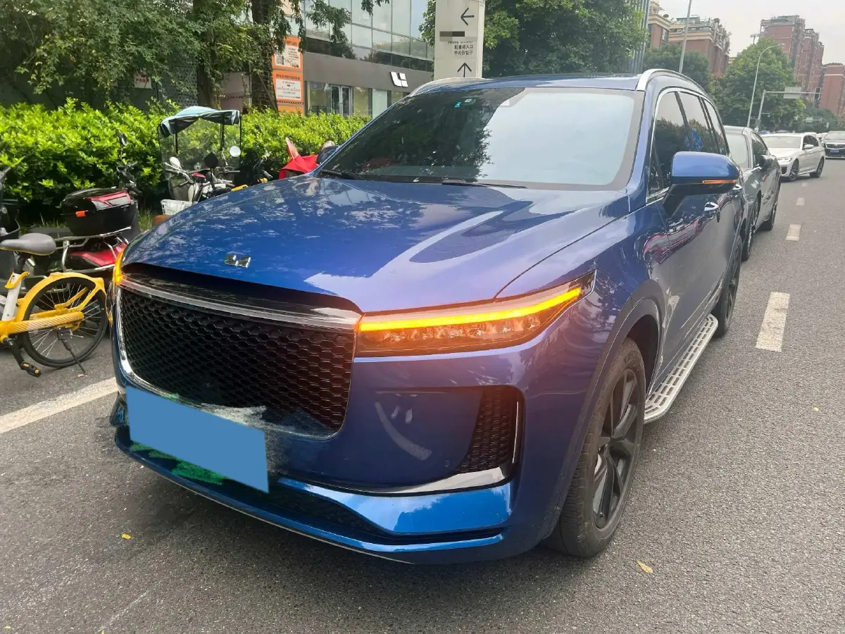 2020 Li ONE Range Extended 131HP REEV 40.5KWH