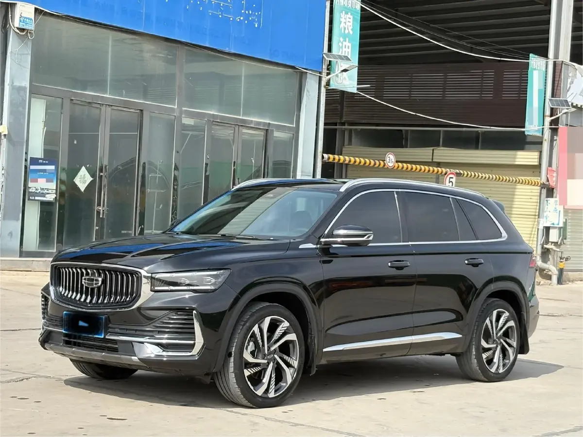 2023 Geely Monjaro 2.0T 238HP L4 8AT