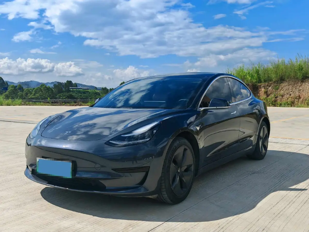 2020 Tesla Model 3 BEV 52KWH