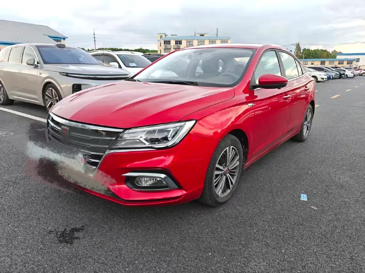 2019 Roewe i5 1.5L 120HP L4 CVT