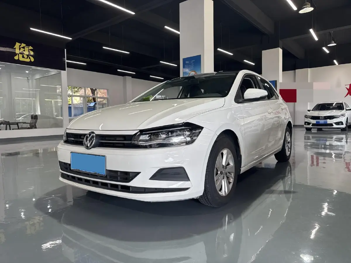 2019 Volkswagen Polo 1.5L 113HP L4 6AT