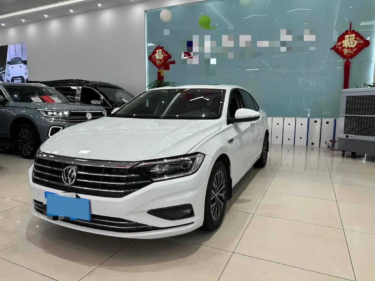2021 Volkswagen Sagitar 1.2T 116HP L4 7DCT