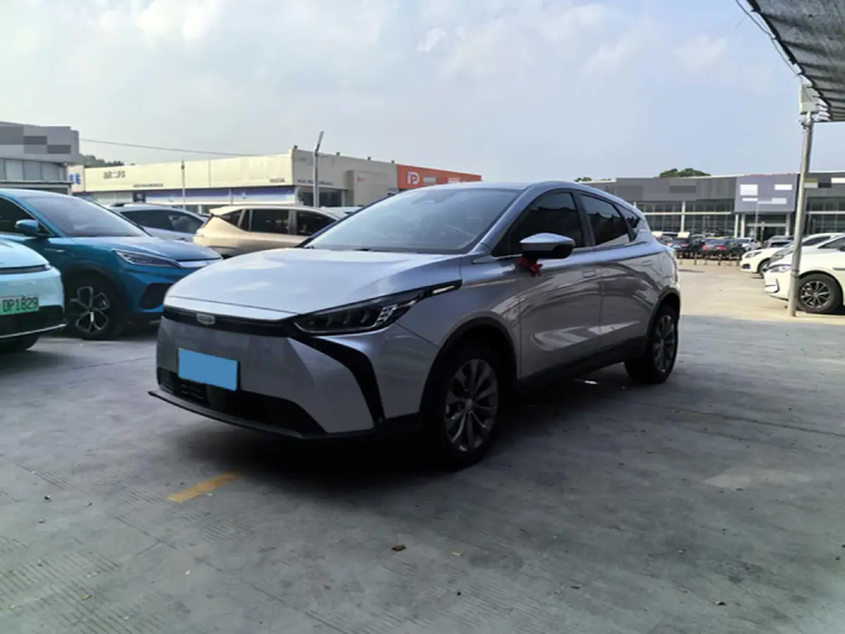 2022 Geometry M6 BEV 53KWH