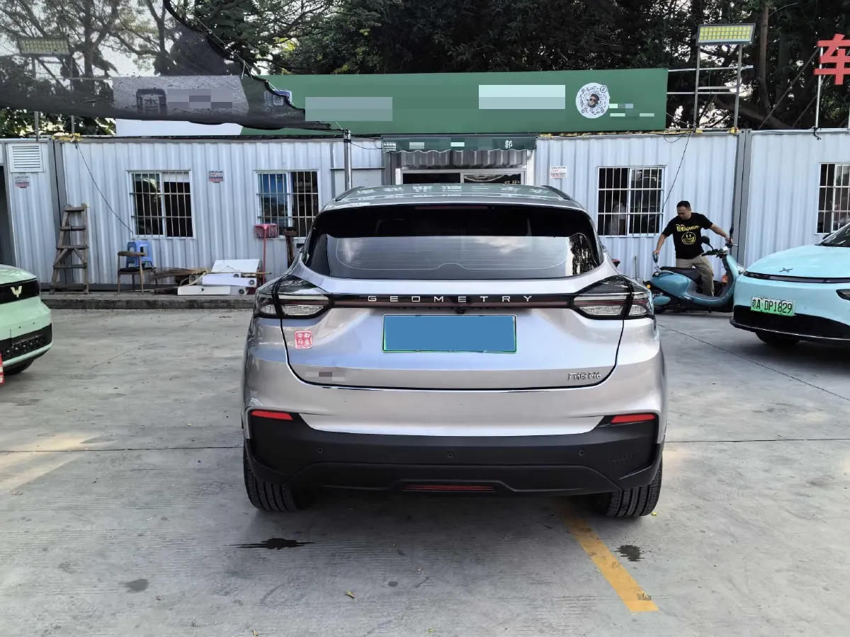 2022 Geometry M6 BEV 53KWH,autocango,china used car exporter,china ev exporter,chinese used car exporter,chinese used ev exporter