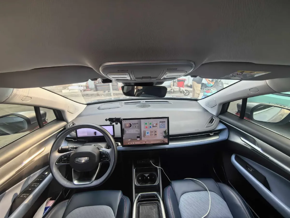 2022 Geometry M6 BEV 53KWH,autocango,china used car exporter,china ev exporter,chinese used car exporter,chinese used ev exporter