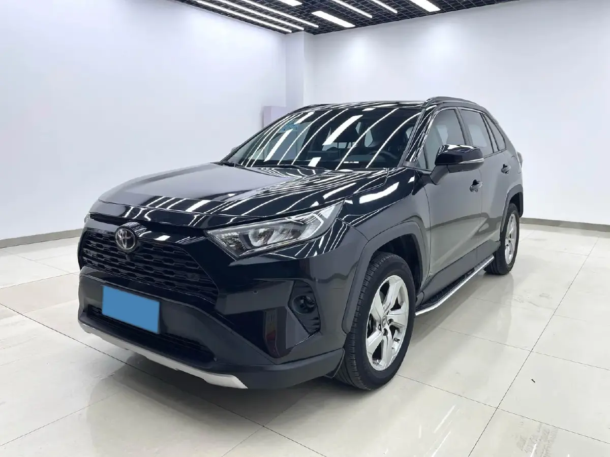 2021 Toyota RAV4 2.0L 171HP L4 CVT
