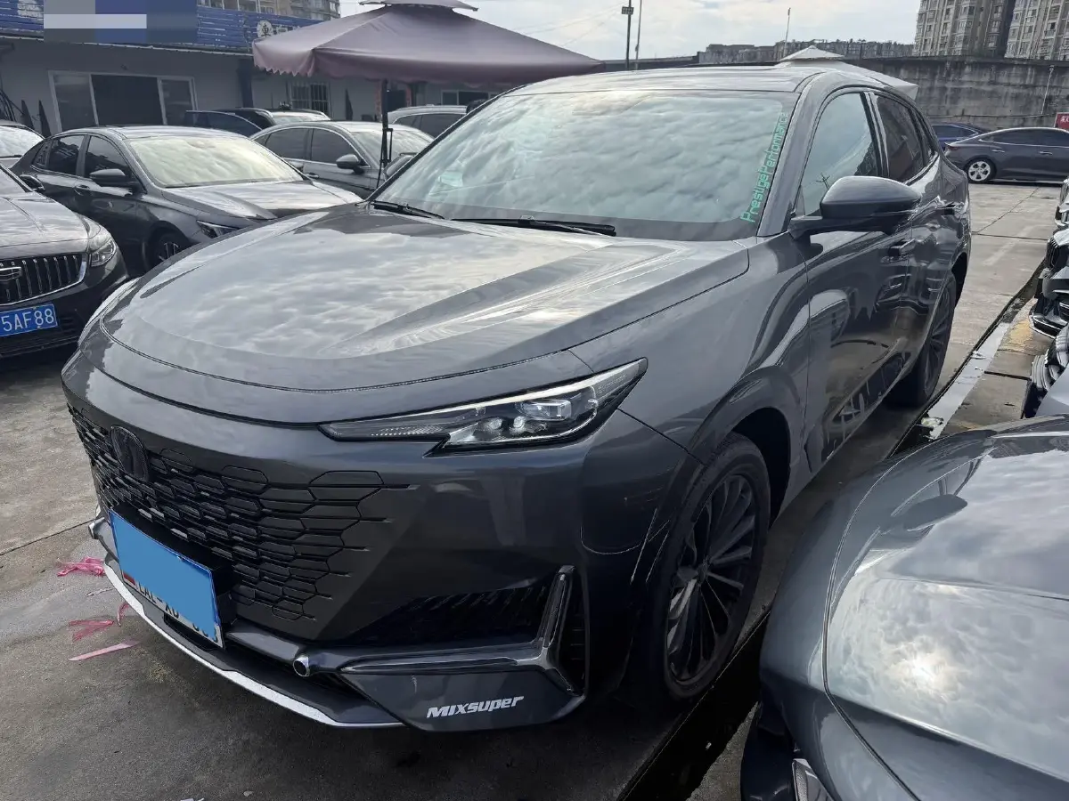 2021 ChangAn UNI-K 2.0T 233HP L4 8AT