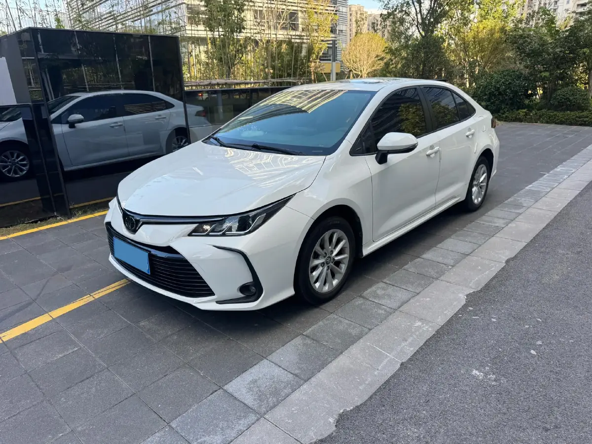 2021 Toyota Corolla 1.2T 116HP L4 CVT