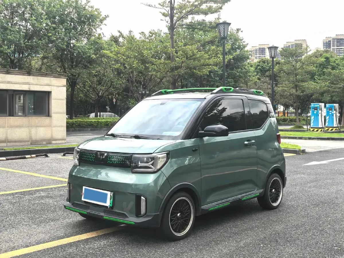 2022 WuLing HongGuang MINI EV BEV 26.5KWH