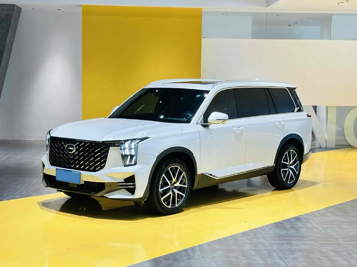 2022 GAC Trumpchi GS8 2.0T 252HP L4 8AT