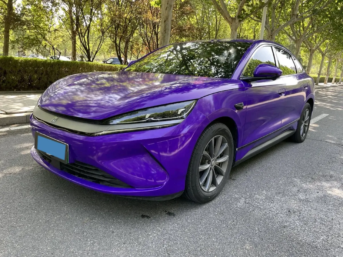 2025 BYD QinL BEV