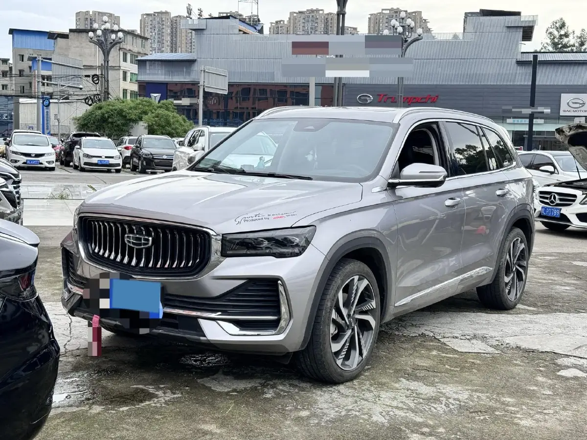 2023 Geely Monjaro 2.0T 238HP L4 8AT