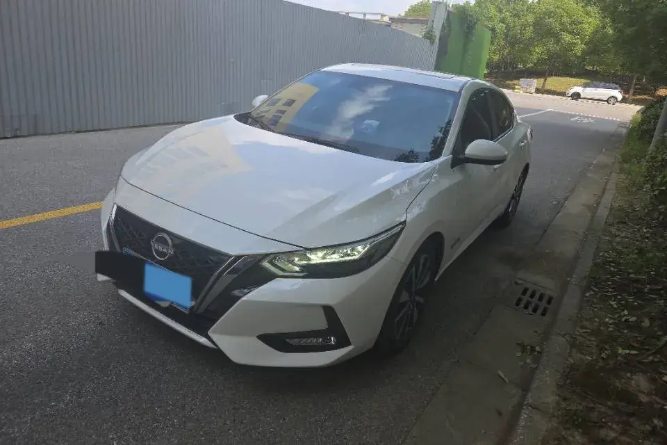 2022 Nissan Sylphy 1.2L 72HP L3 Hybrid