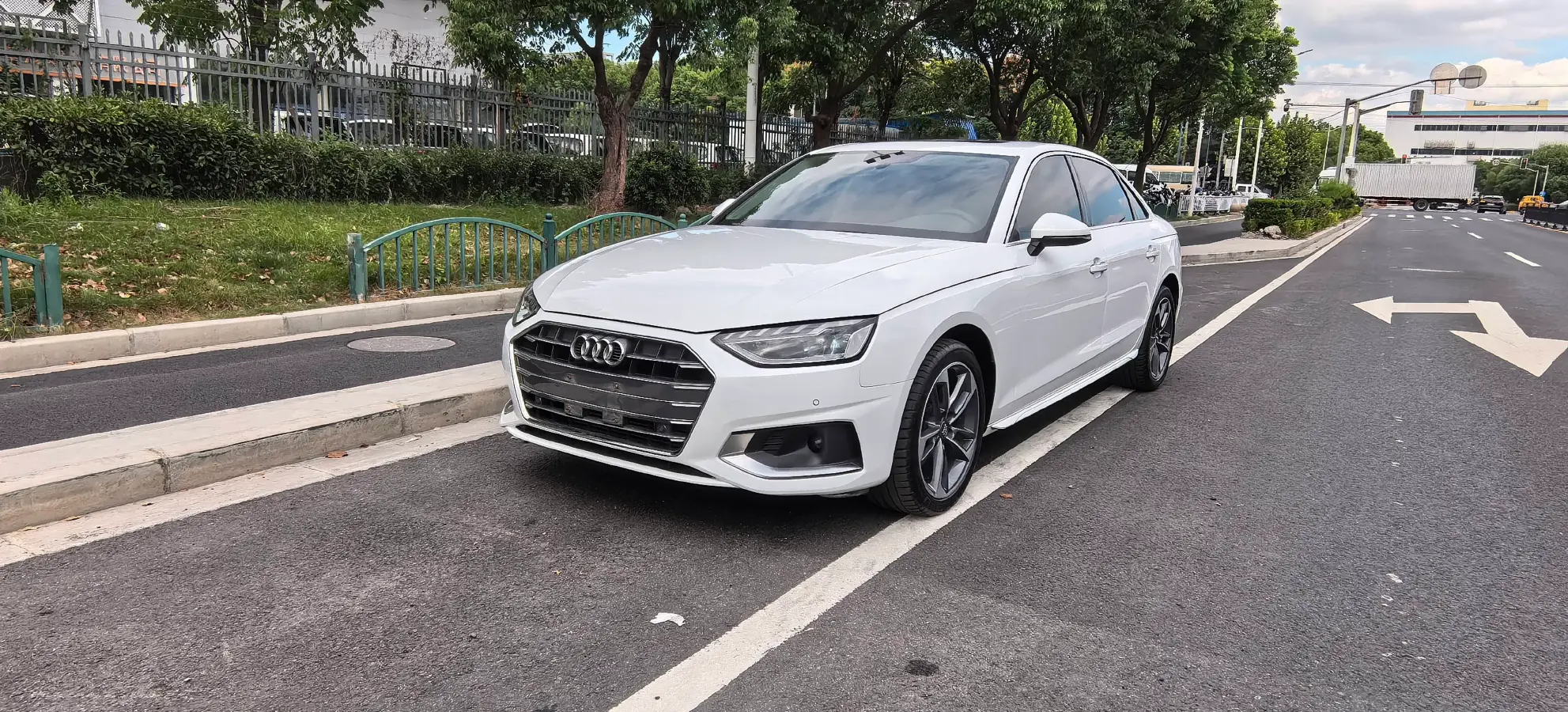 2020 Audi A4L 2.0T 190HP L4 7DCT