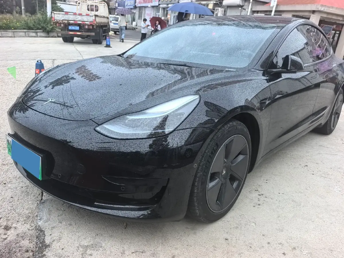 2022 Tesla Model 3 BEV 60KWH