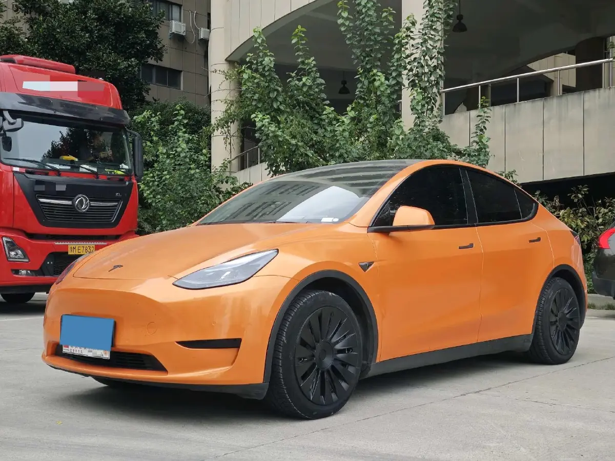 2022 Tesla Model Y BEV 60KWH