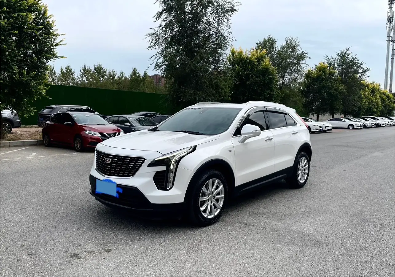 2021 Cadillac XT4 2.0T 237HP L4 9AT