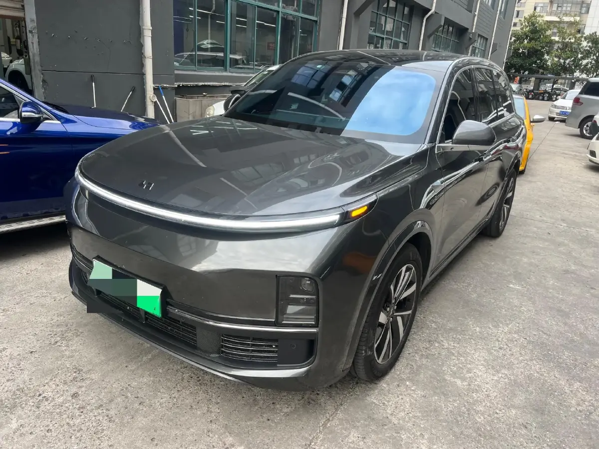 2023 Li L8 Range Extended 154HP REEV 40.9KWH