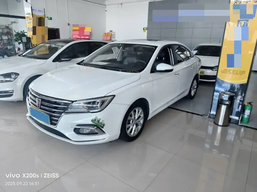 2019 Roewe i5 1.5L 120HP L4 CVT