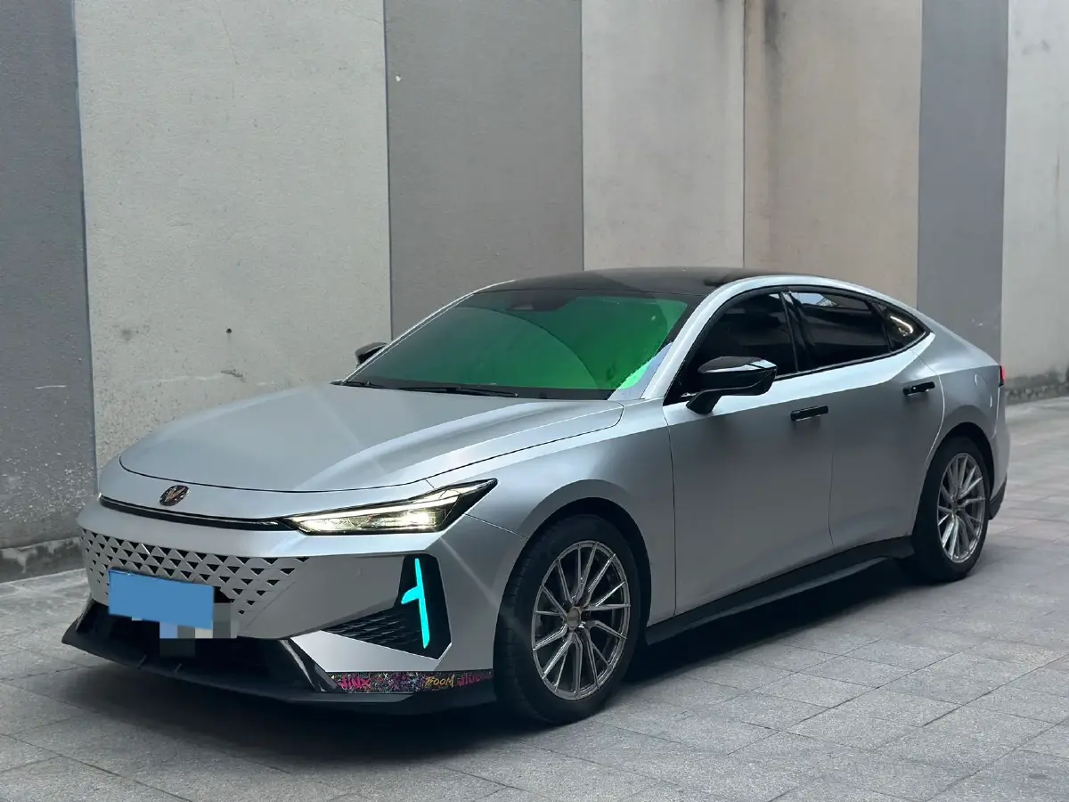 2024 ChangAn UNI-V 1.5T 188HP L4 7DCT