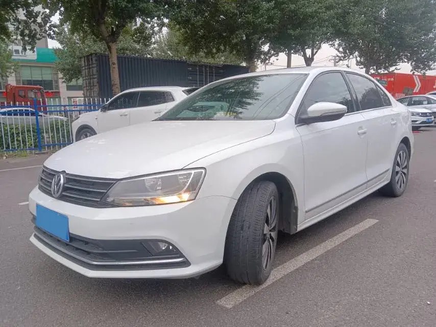 2018 Volkswagen Sagitar 1.6L 110HP L4 6AT