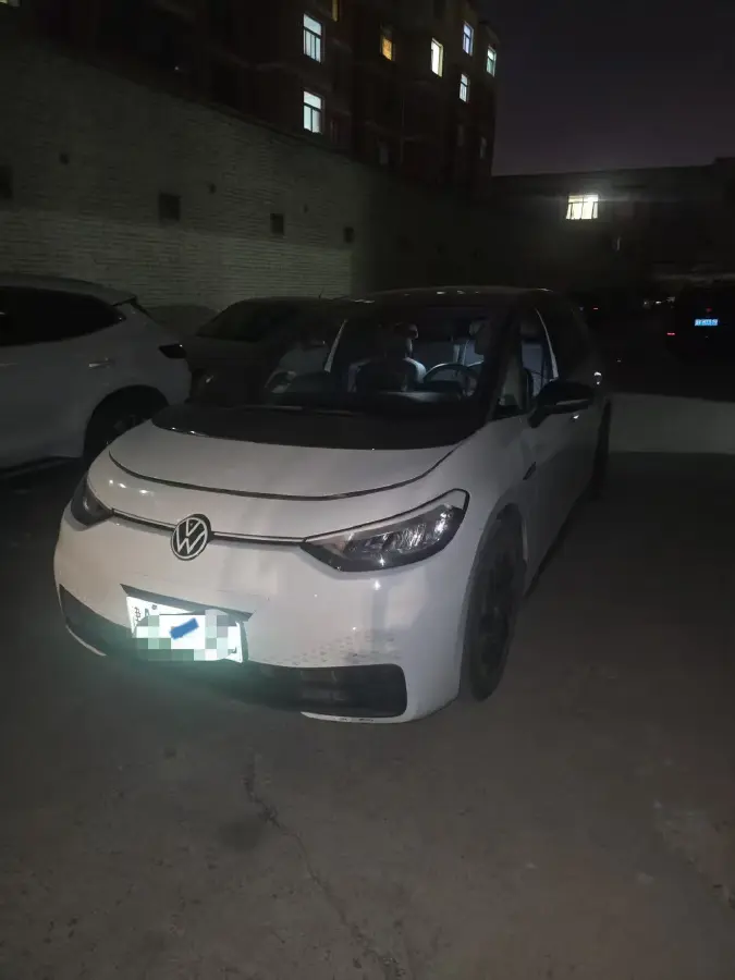 2023 Volkswagen ID.3 BEV 52.8KWH