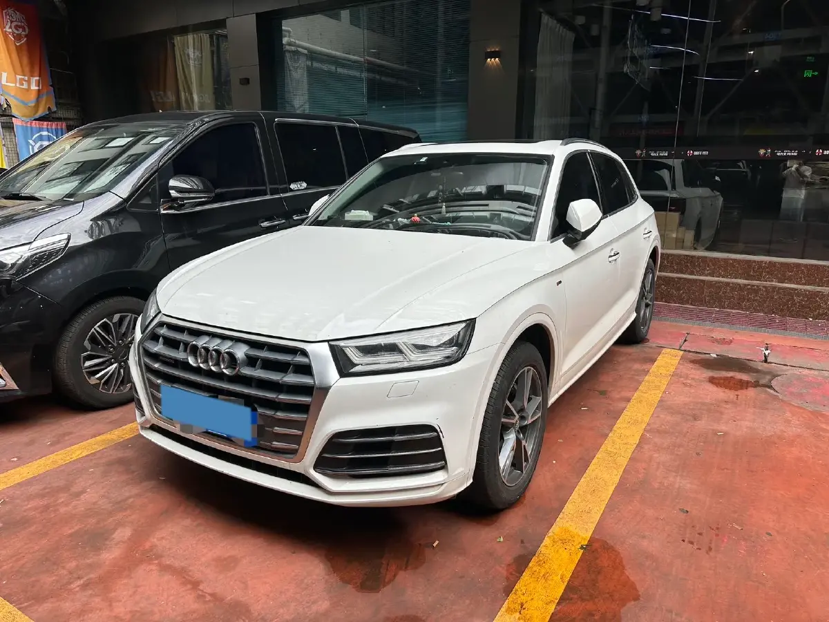 2018 Audi Q5L 2.0T 190HP L4 7DCT