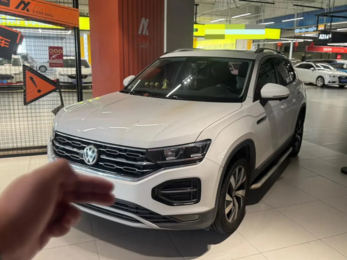 2020 Volkswagen Tayron 2.0T 186HP L4 7DCT