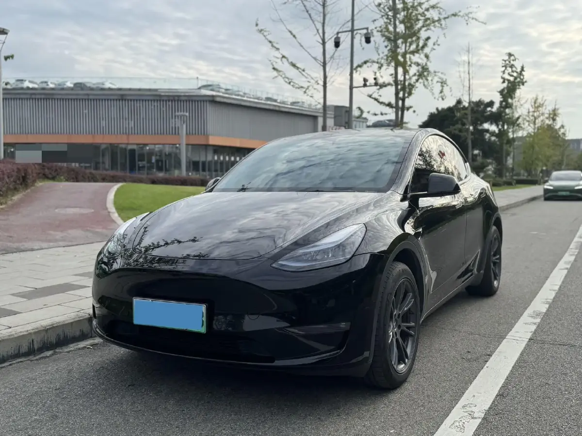 2023 Tesla Model Y BEV 78.4KWH