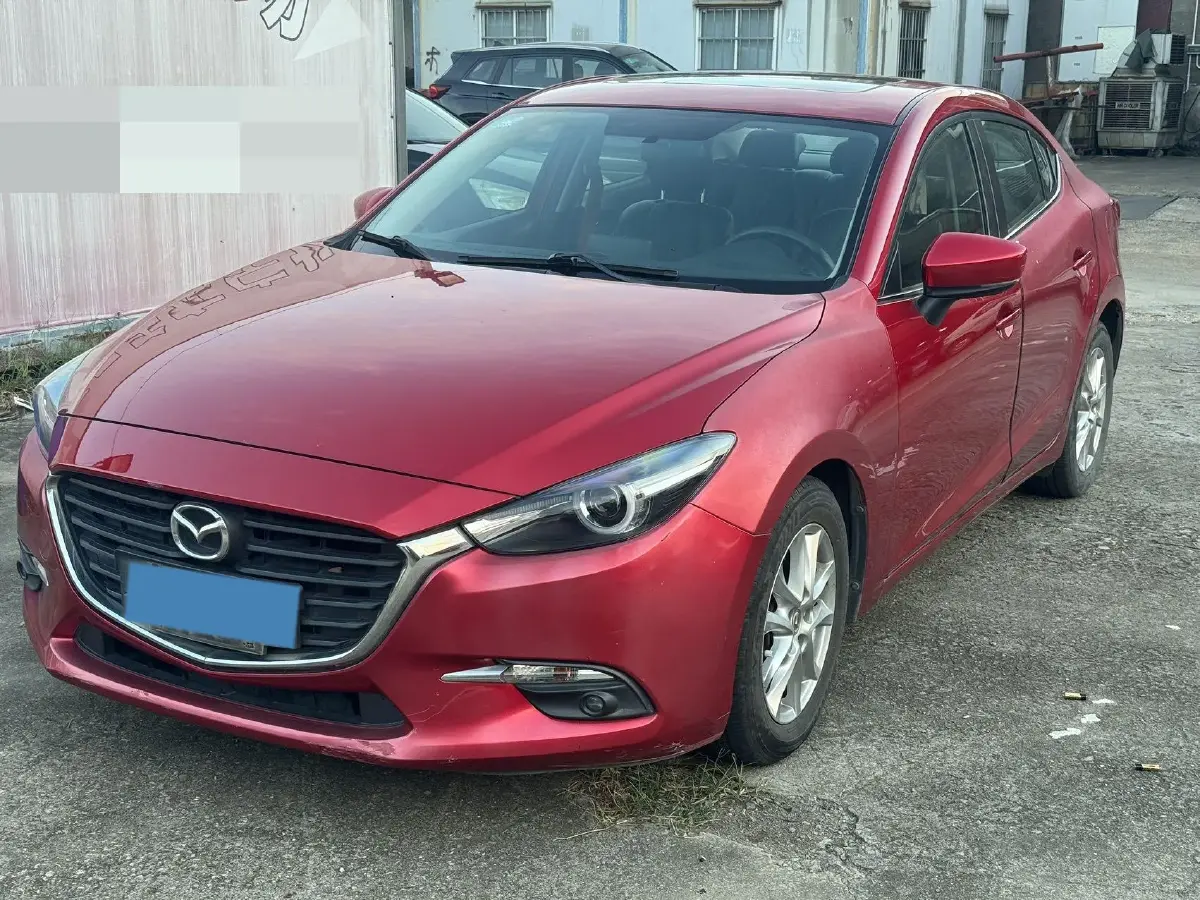 2017 Mazda 3 Axela 1.5L 117HP L4 6AT