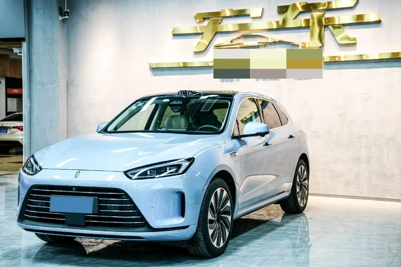 2023 HIMA AITO M5 1.5T 152HP L4 REEV 40KWH