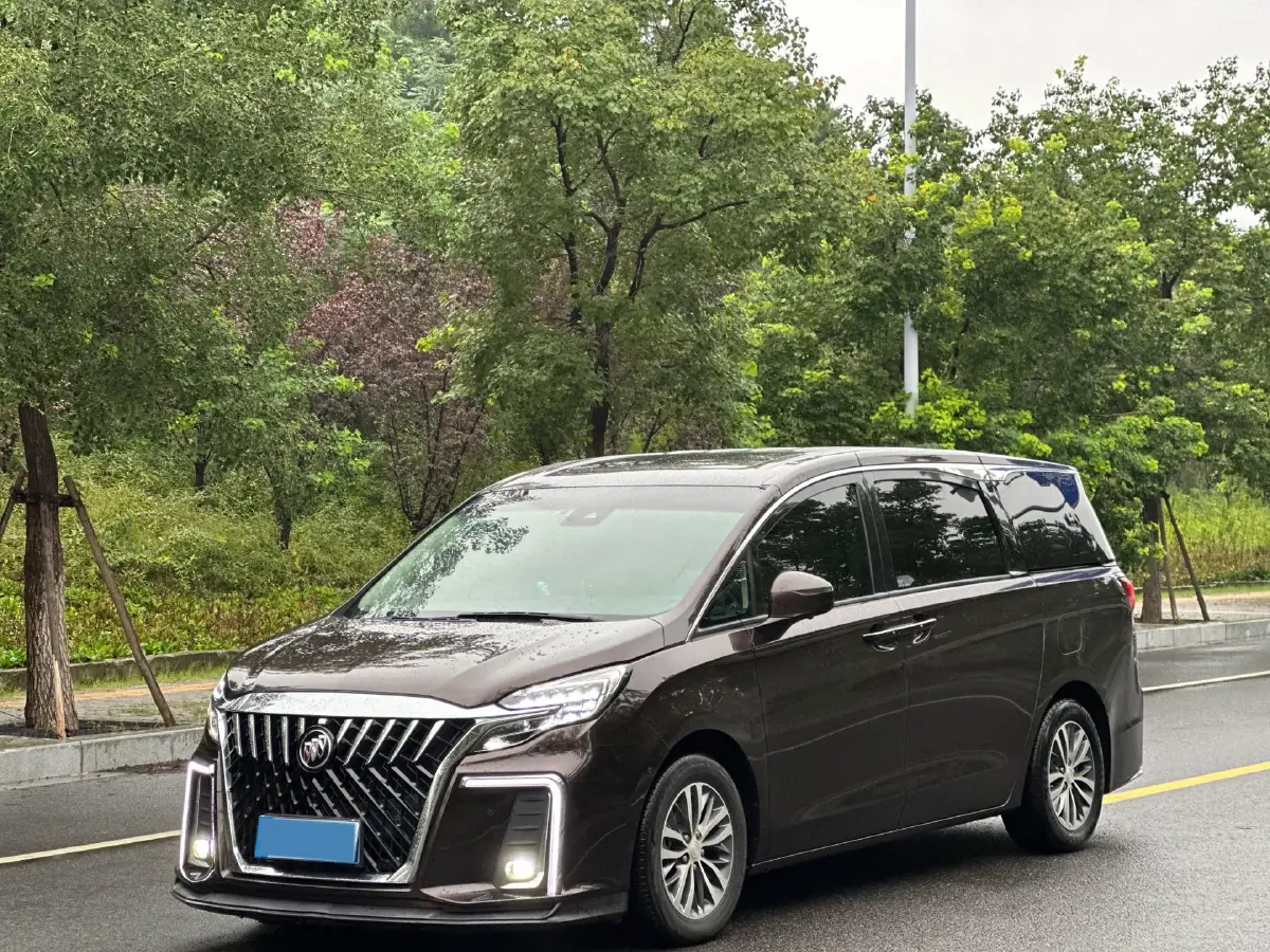 2020 Buick GL8 2.0T 237HP L4 9AT