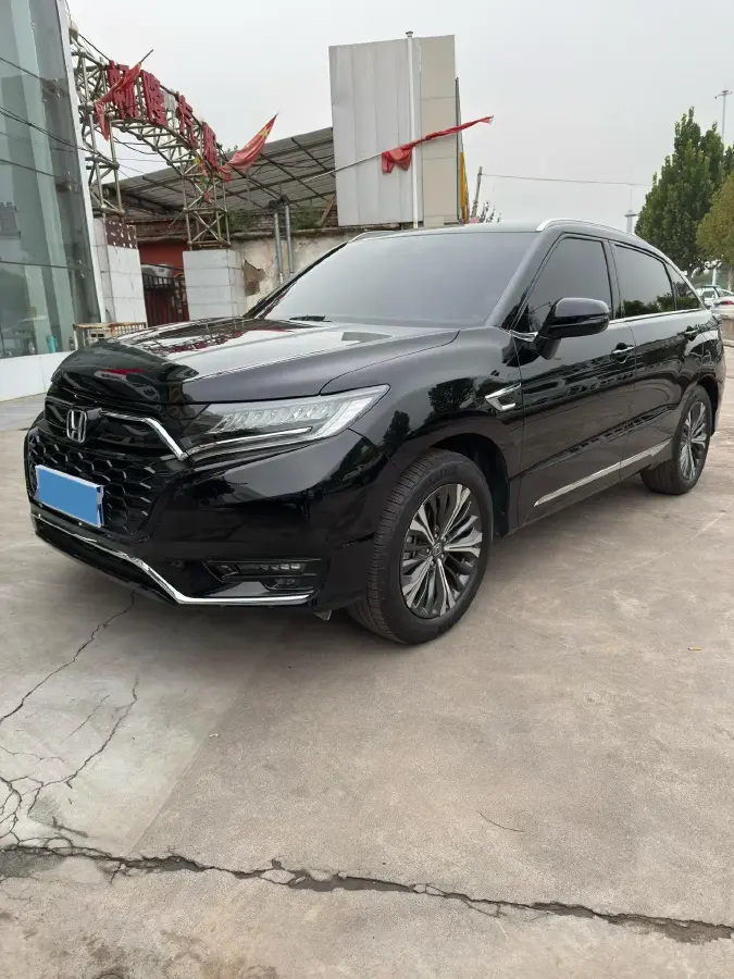 2020 Honda UR-V 2.0T 272HP L4 9AT