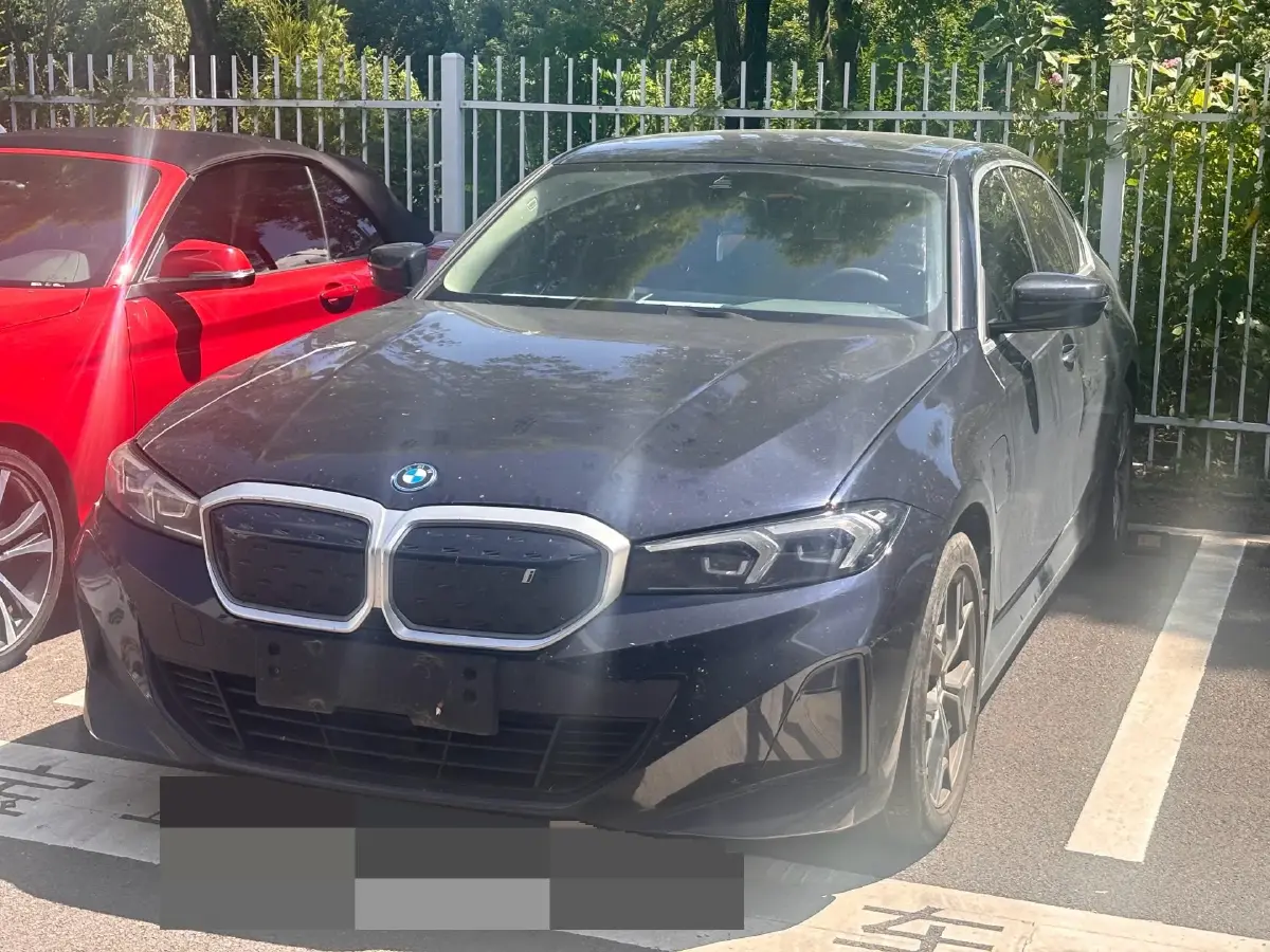 2024 BMW i3 BEV 70KWH