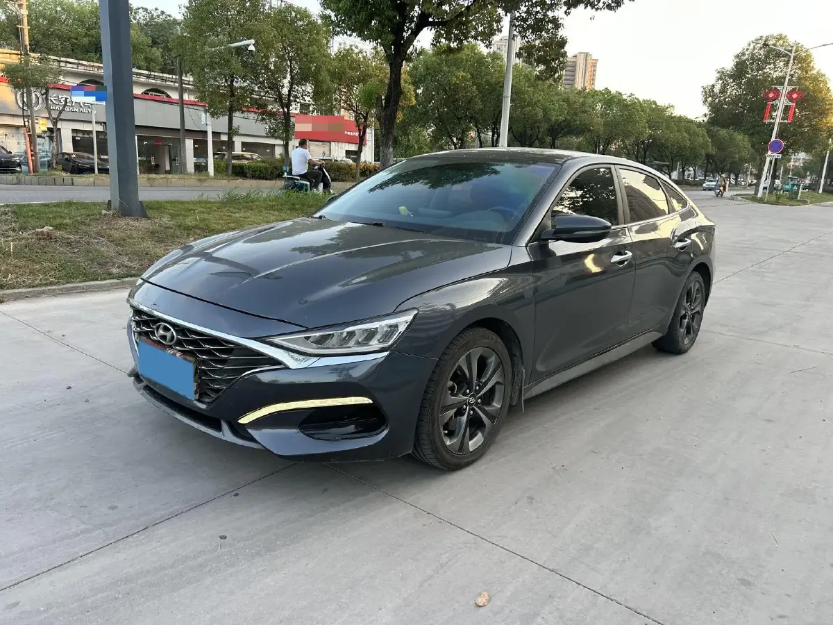 2019 Hyundai La Festa 1.6T 190HP L4 7DCT