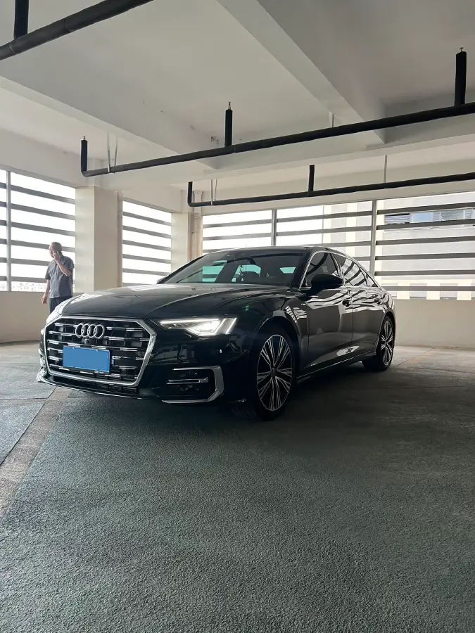 2024 Audi A6L 2.0T 245HP L4 7DCT