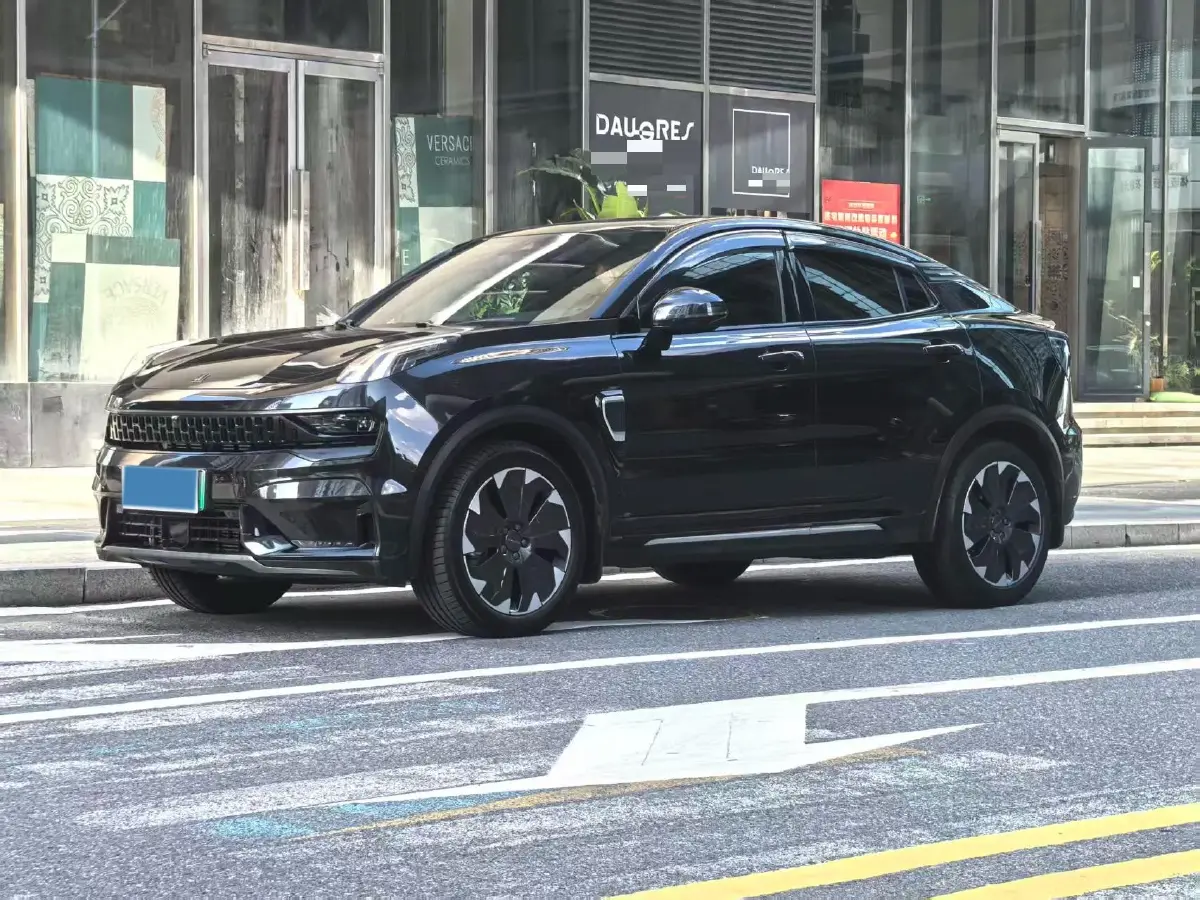 2021 LYNK&CO 05 EM-P 1.5T 180HP L3 7DCT PHEV 17.7KWH