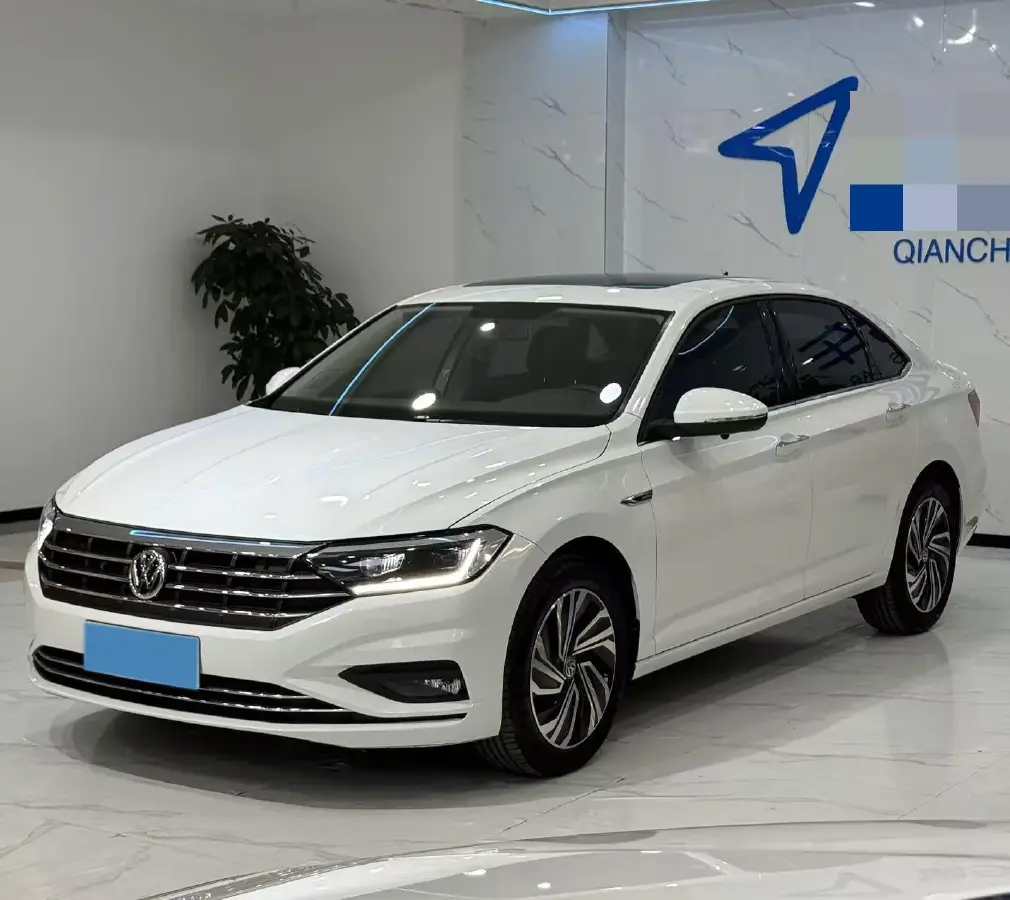 2022 Volkswagen Sagitar 1.4T 150HP L4 7DCT