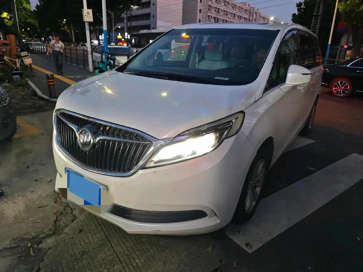 2018 Buick GL8 2.0T 260HP L4 6AT