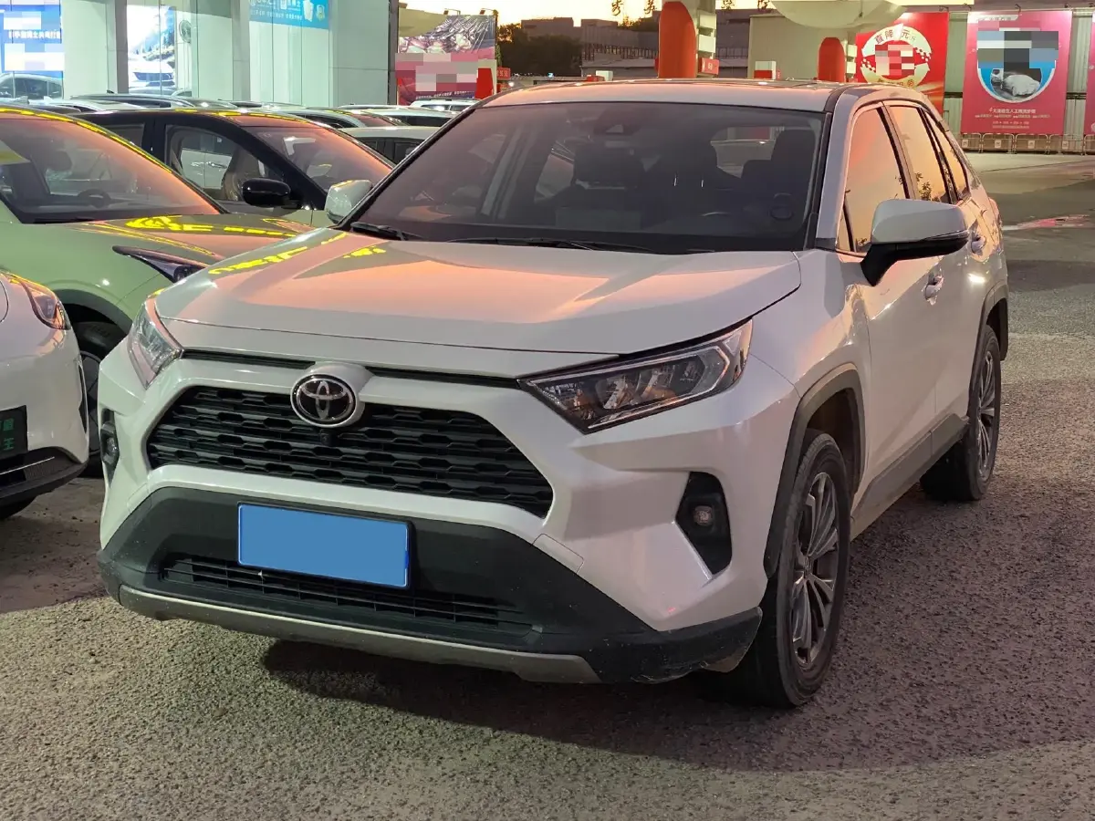 2023 Toyota RAV4 2.0L 171HP L4 CVT