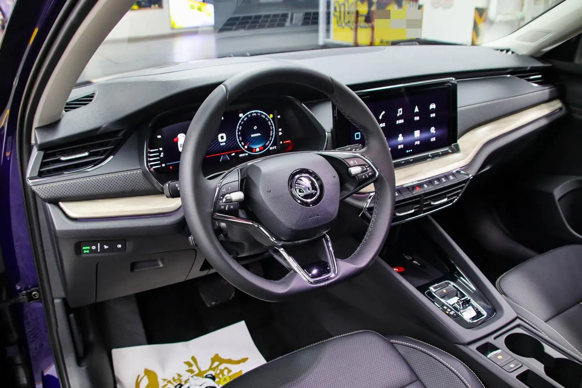 2022 SKODA OCTAVIA thumbnail 3