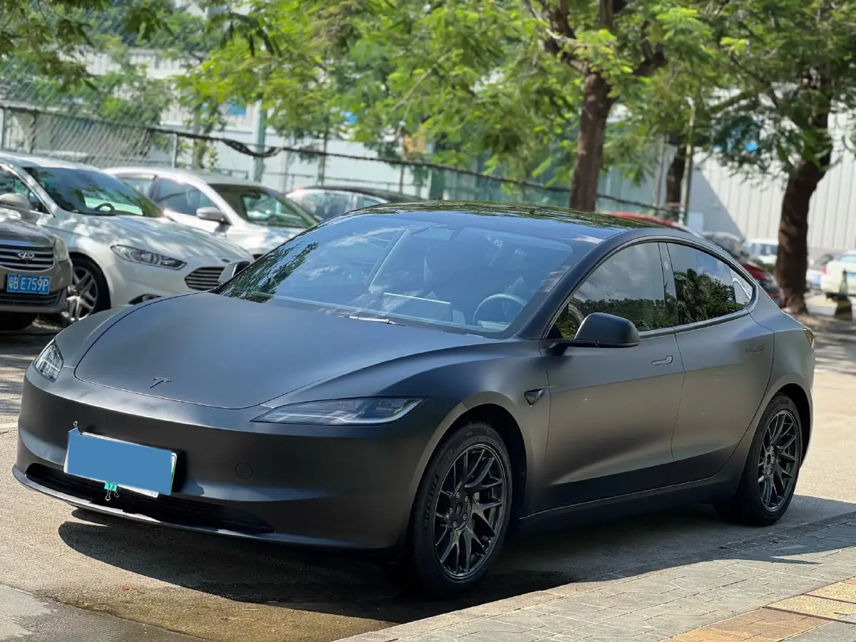 2023 Tesla Model 3 BEV 60KWH